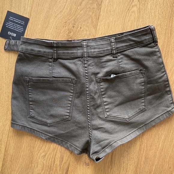 BDG Ecote (UO) Ladies Shorts - Picture 6 of 8